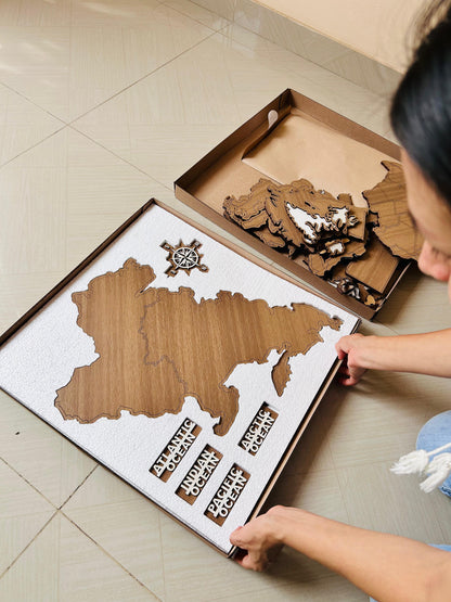 World Map Traveler Puzzle